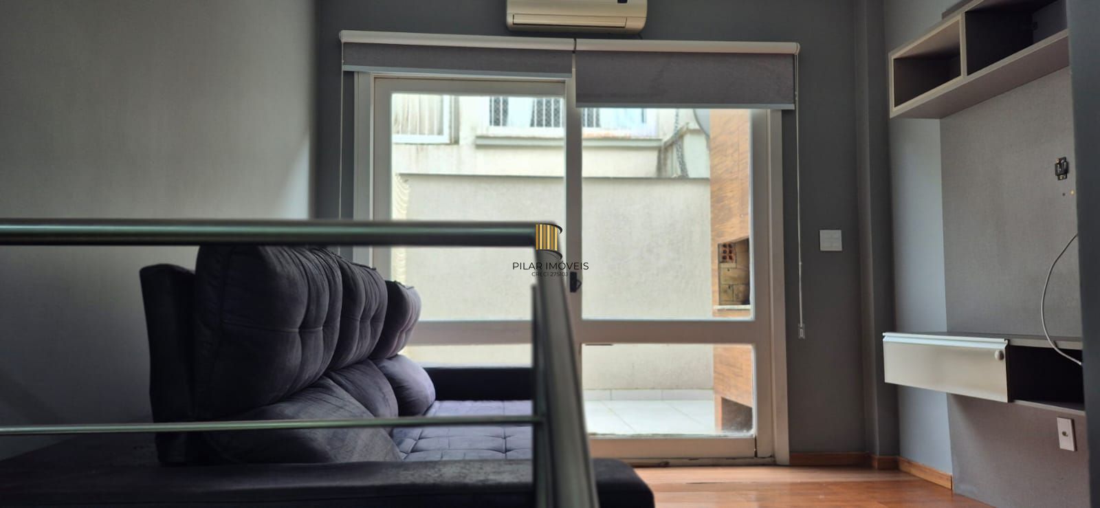 Apartamento de 3 dormitórios, 1 suíte e 1 vaga de garagem no bairro Pedra Redonda.