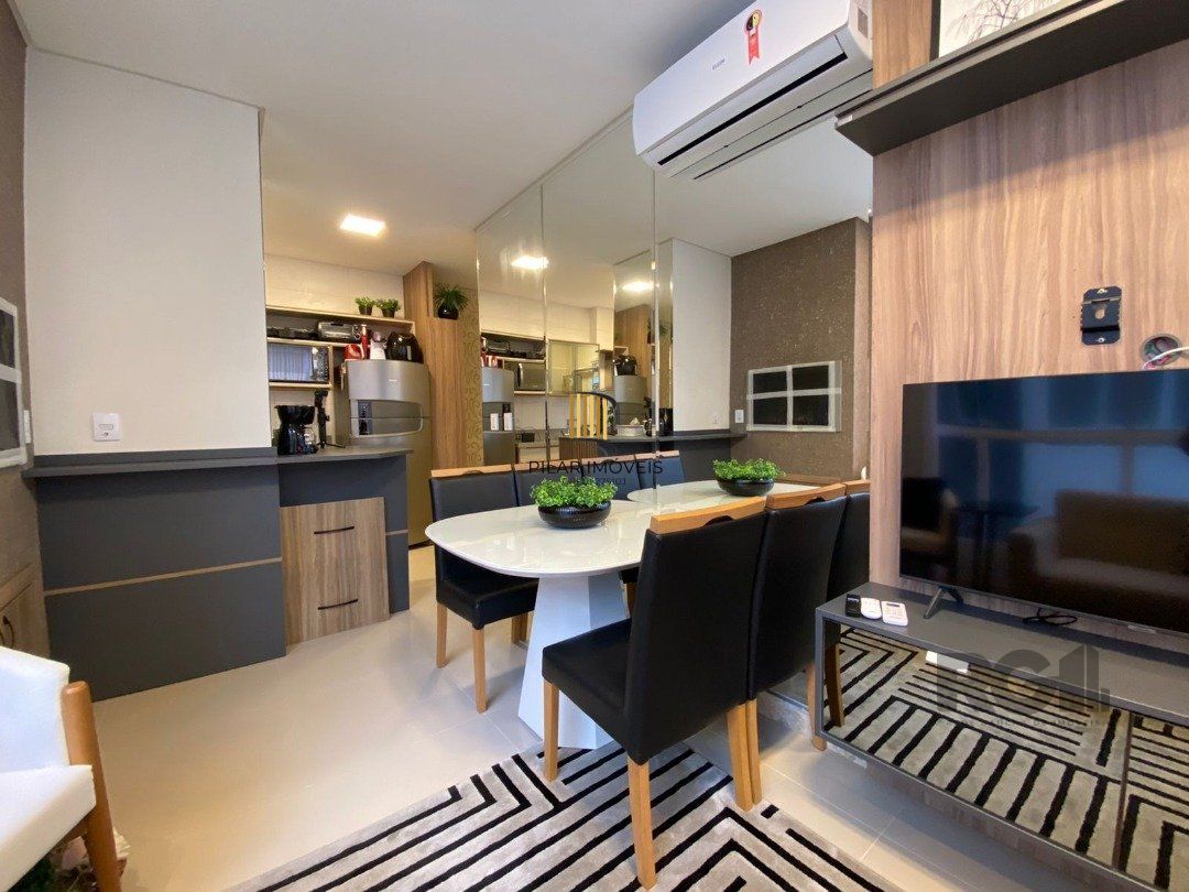 Apartamento 2 dormitórios no bairro Navegantes
