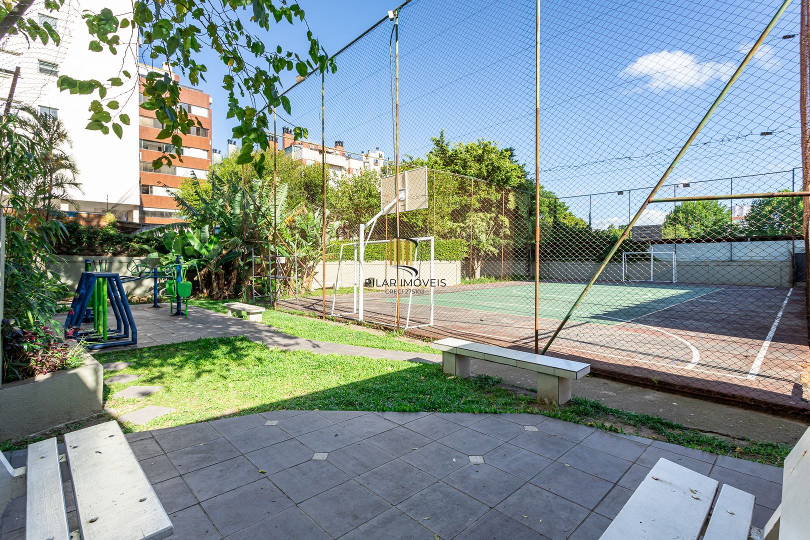 **Apartamento Semimobiliado de 1 Quarto em Vila Conceição, Porto Alegre, RS**