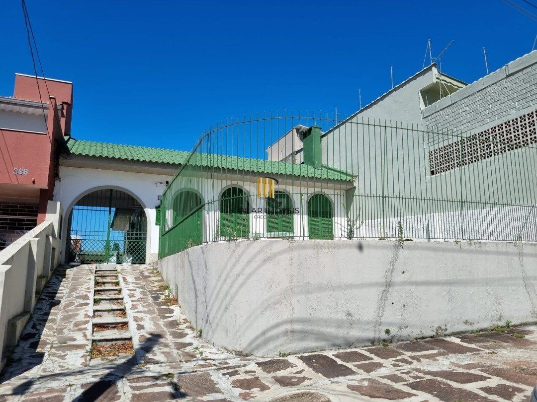 Casa 3 dormitórios no bairro Tristeza