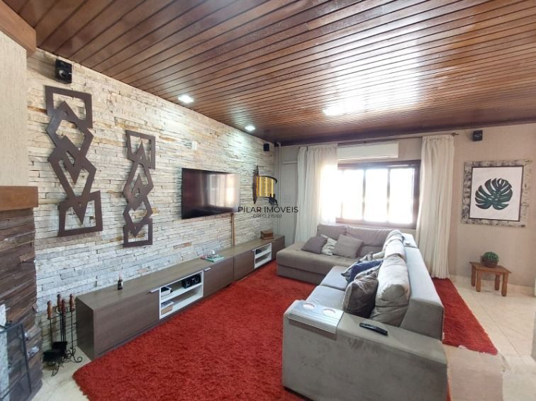 Casa para Venda - 198m², 2 dormitórios, 2 vagas - Belém Novo
