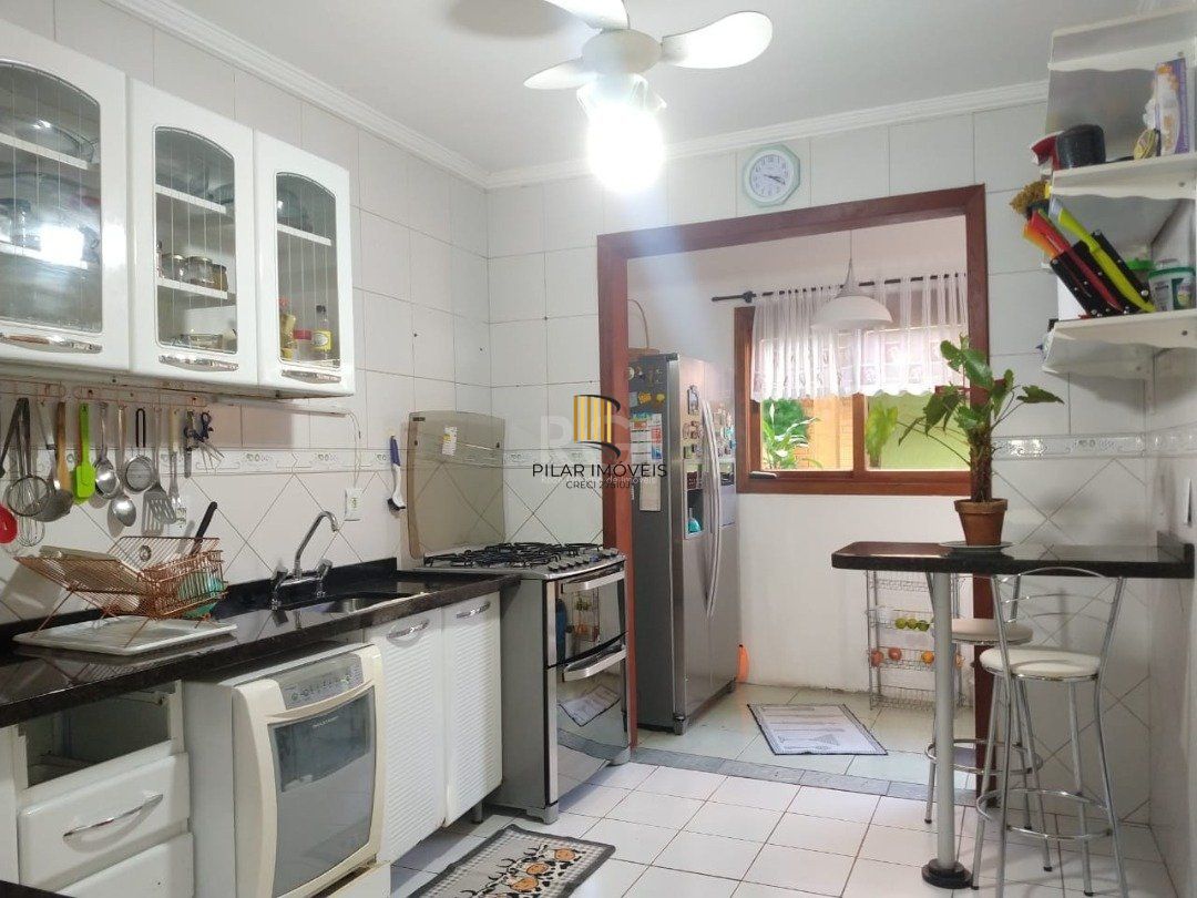 Casa Condominio para Venda - 110.94m², 2 dormitórios, sendo 1 suites, 2 vagas - Espirito Santo