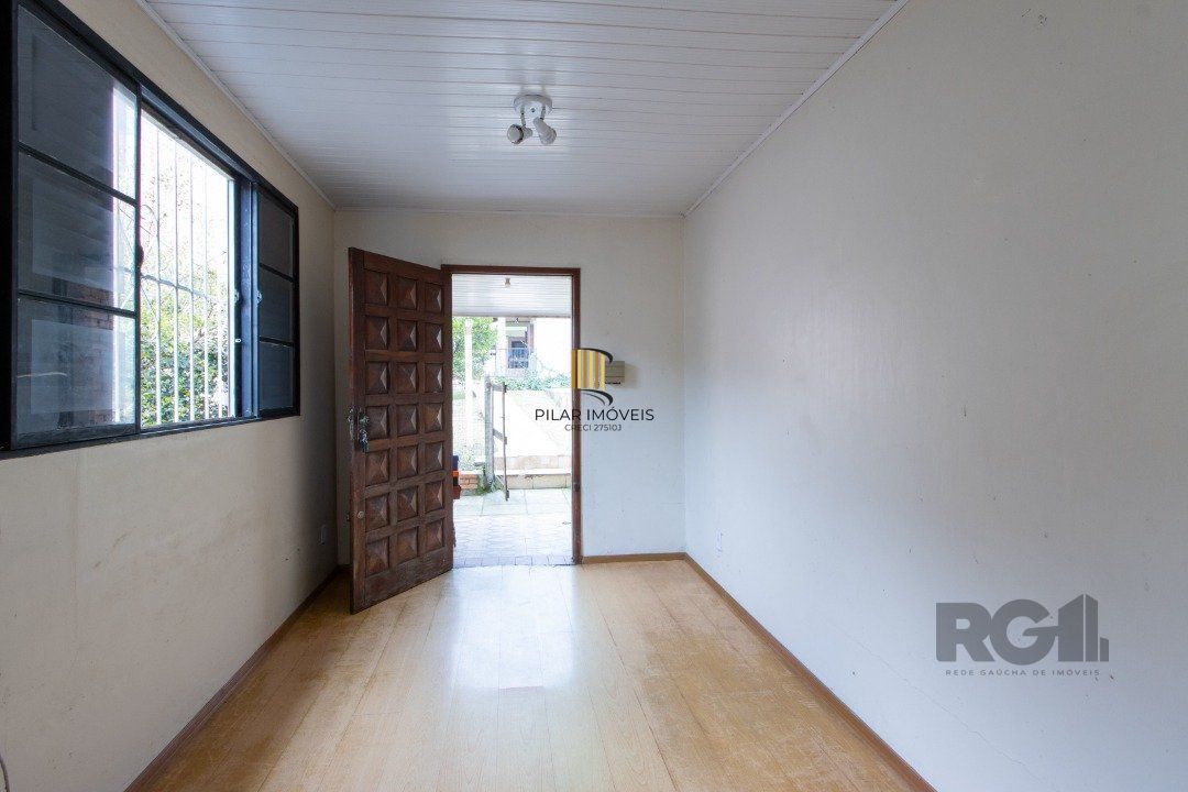 Casa 6 dormitórios no bairro Tristeza