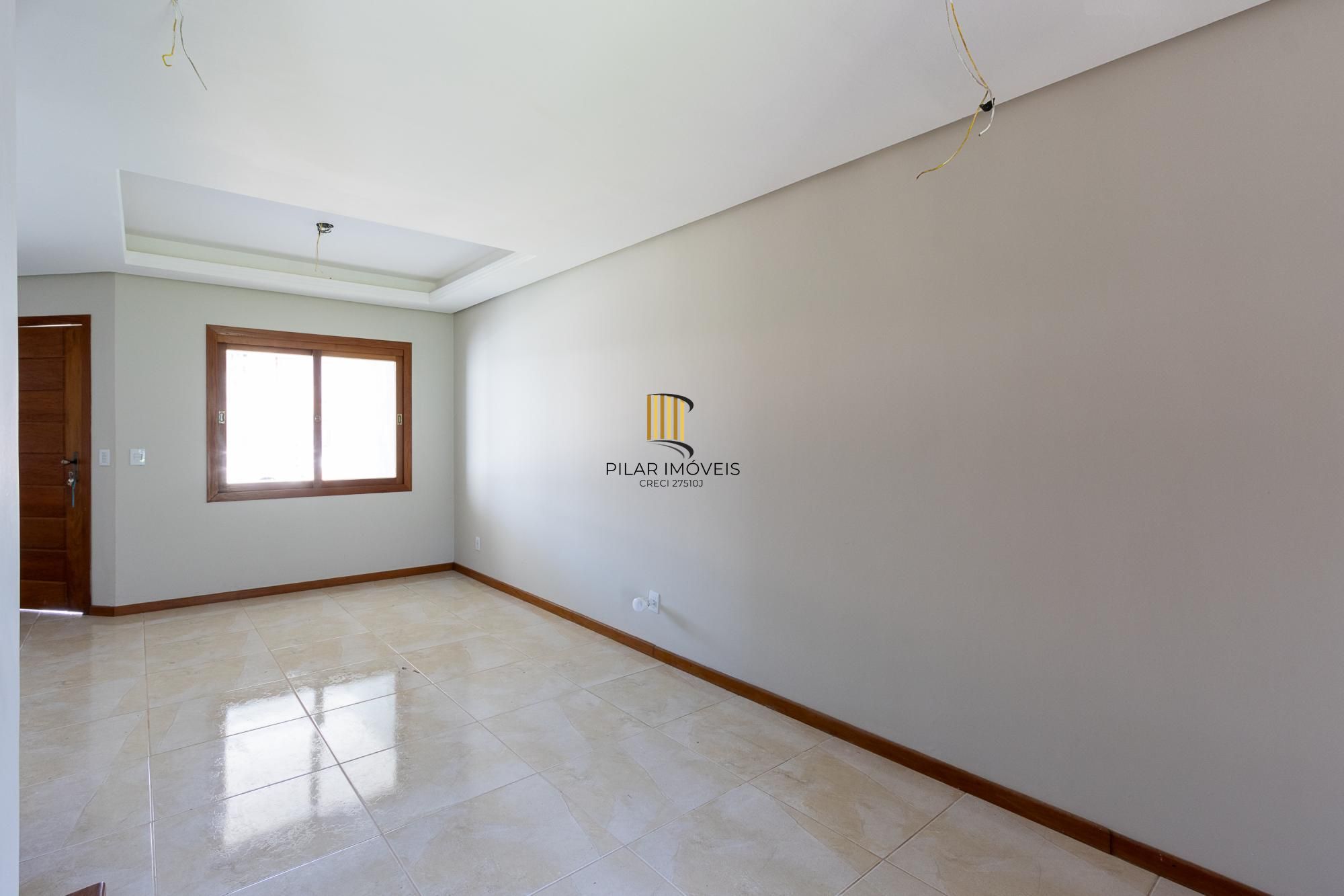 Casa para Venda - 115m², 3 dormitórios, sendo 1 suites, 2 vagas - Urubatã