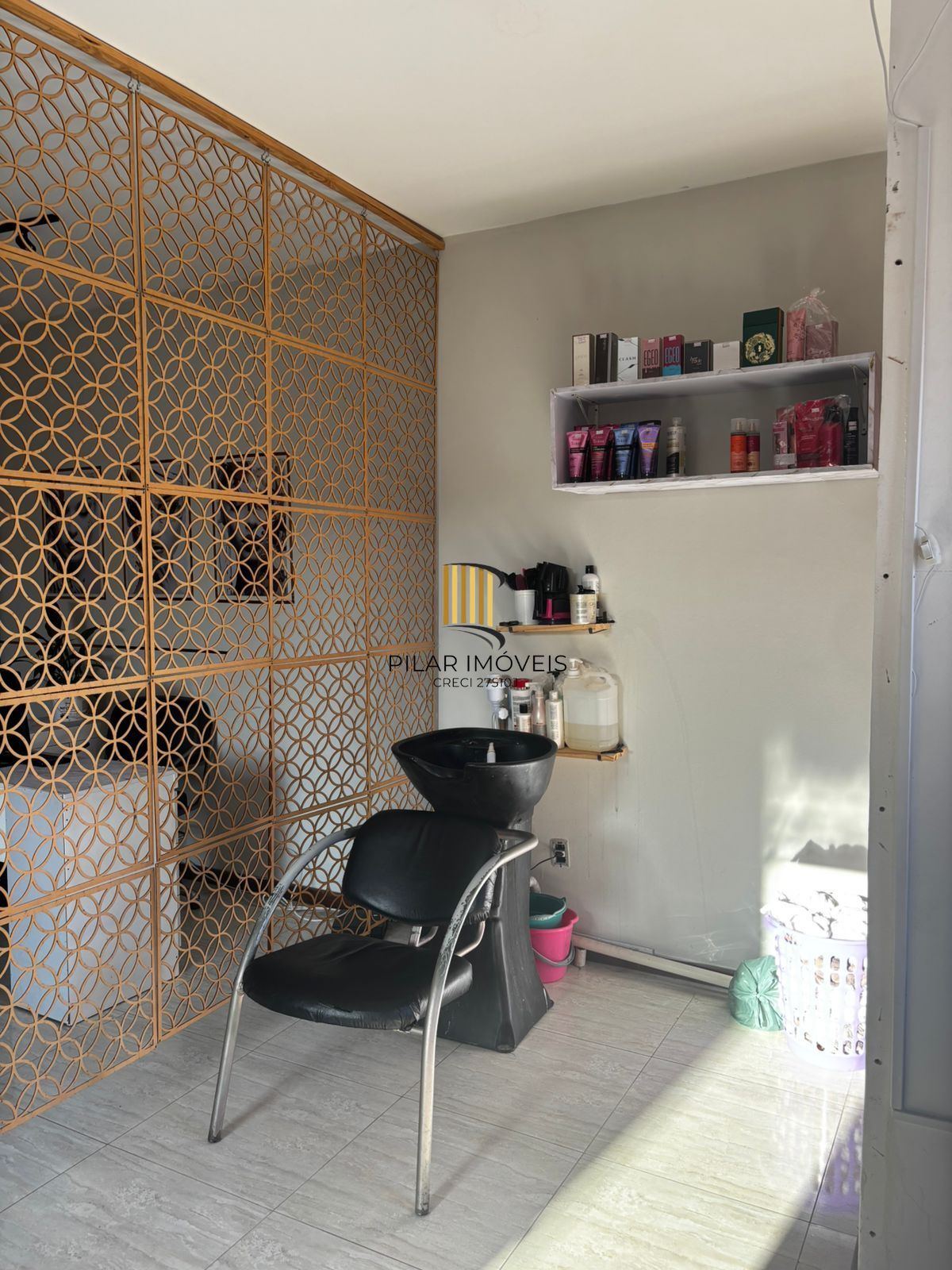 Sala comercial no bairro Cavalhada.