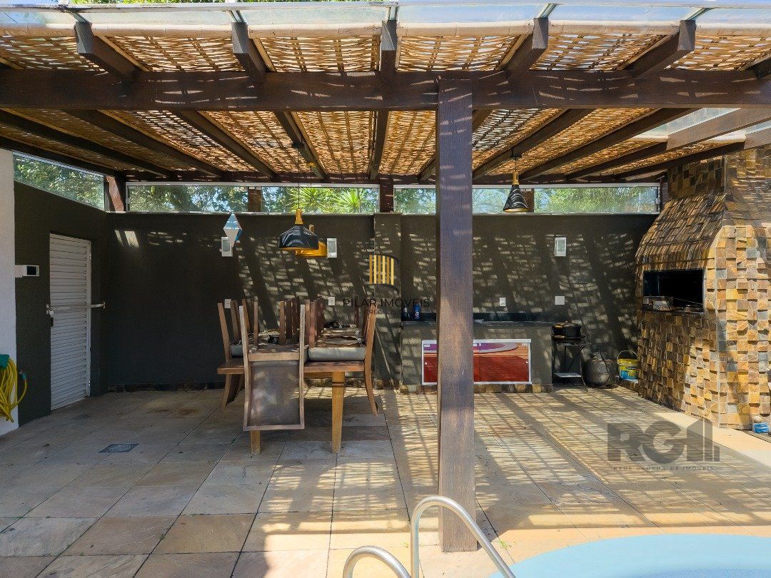 Casa 3 dormitórios no bairro Jardim Isabel