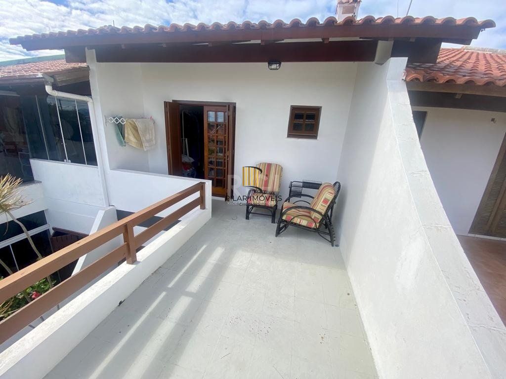 Casa 3 dormitórios no bairro Centro