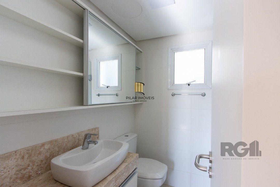 Apartamento 2 dormitórios no bairro Camaquã