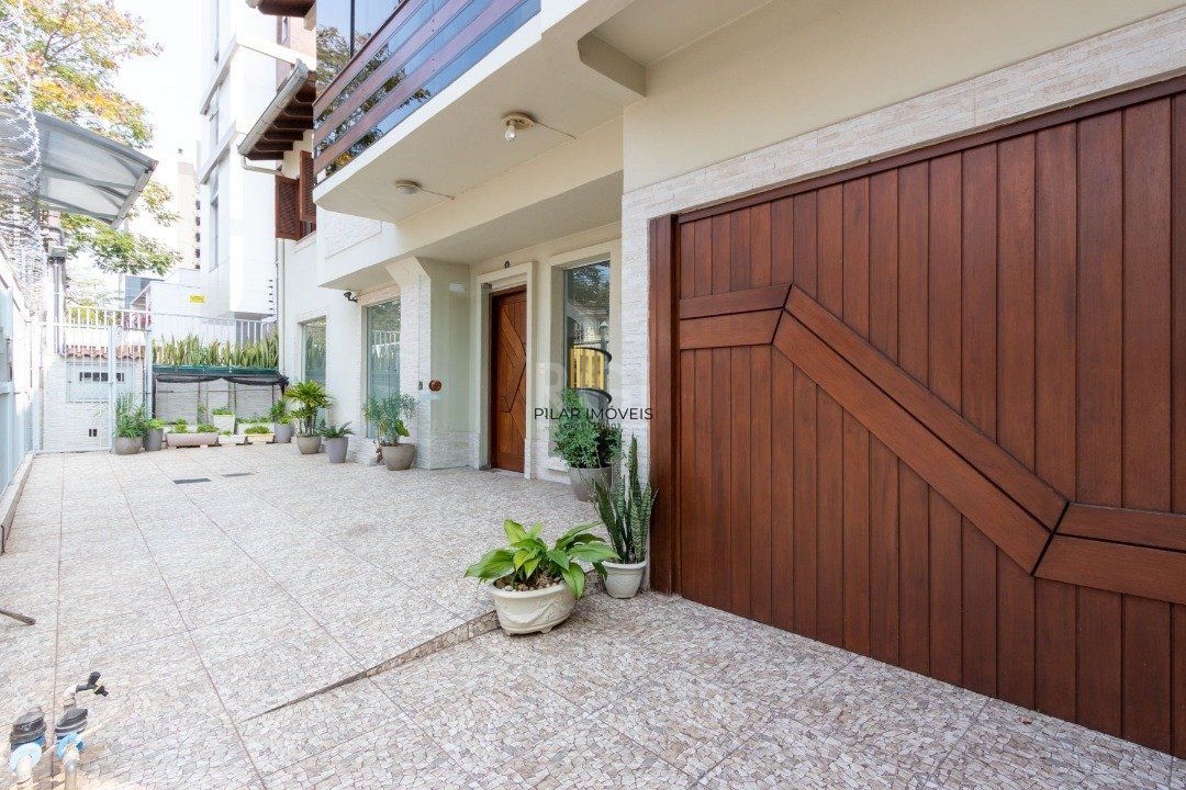 Predio para Venda - 215.37m², 0 dormitórios, Menino Deus
