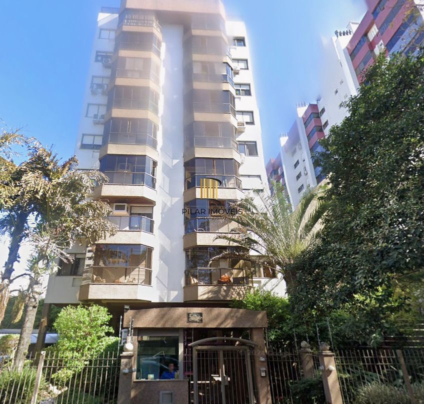 Apartamento amplo à venda em localização privilegiada