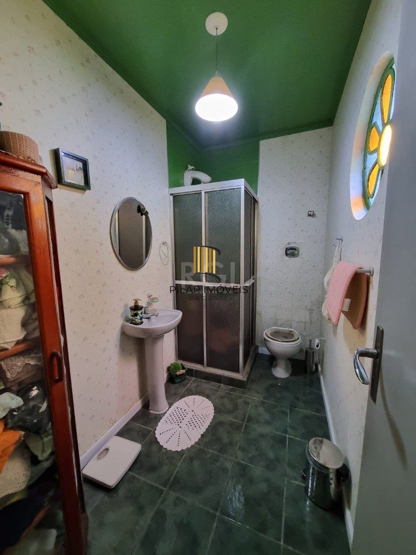 Casa 3 dormitórios no bairro Tristeza