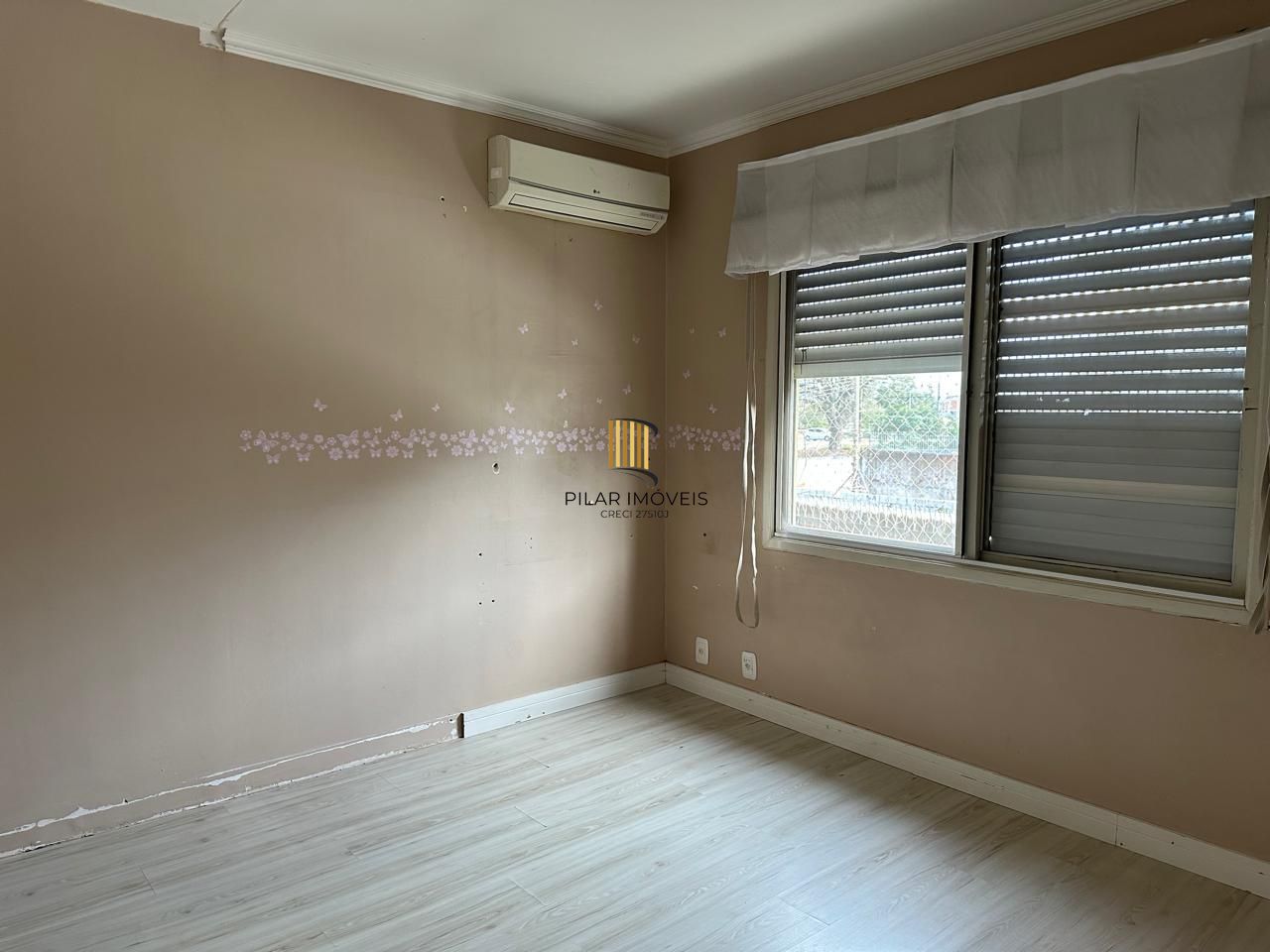 Apartamento 2 quartos bairro Cristal.