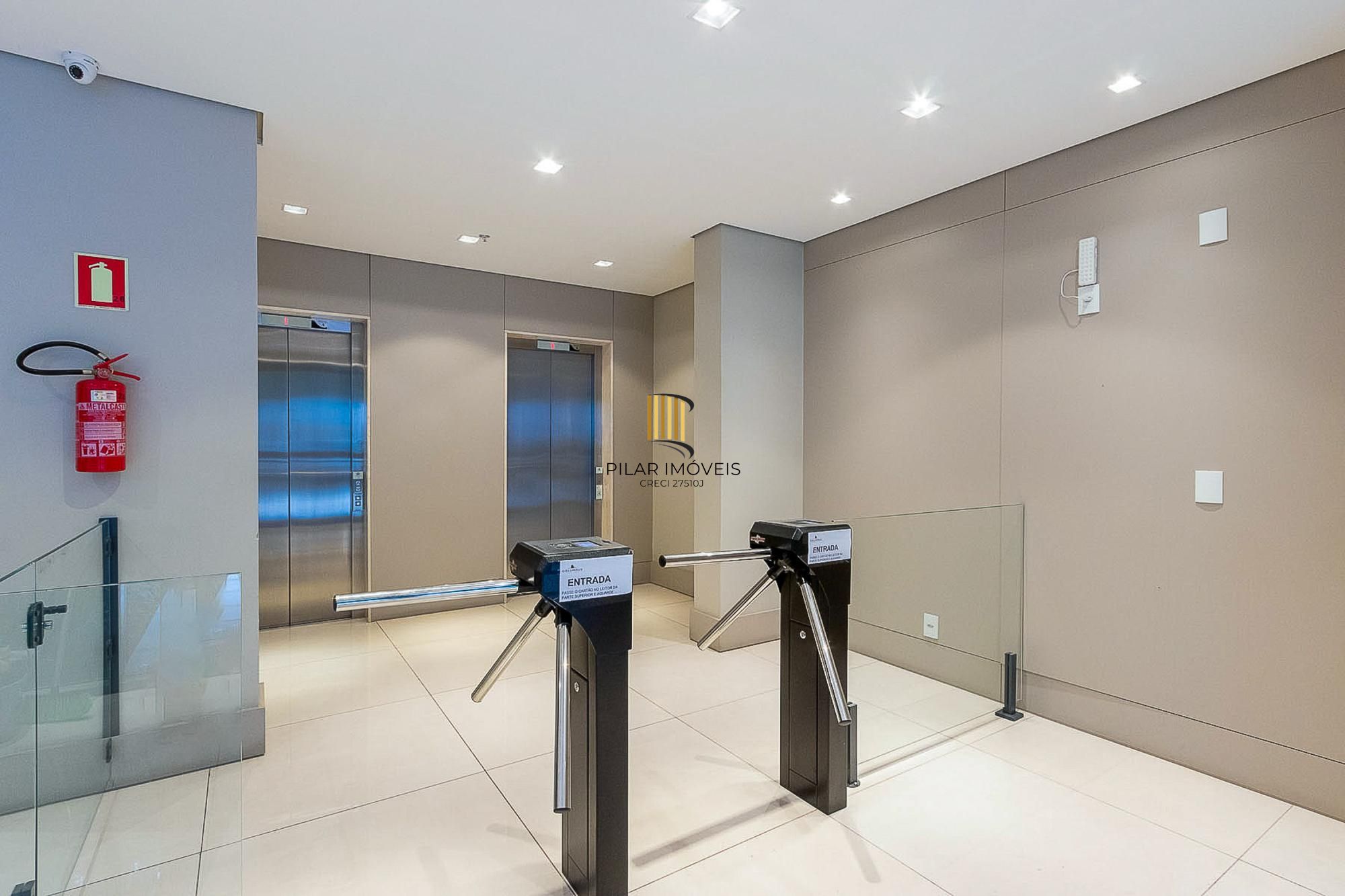 Conjunto/Sala para Venda - 118.74m², 0 dormitórios, São João