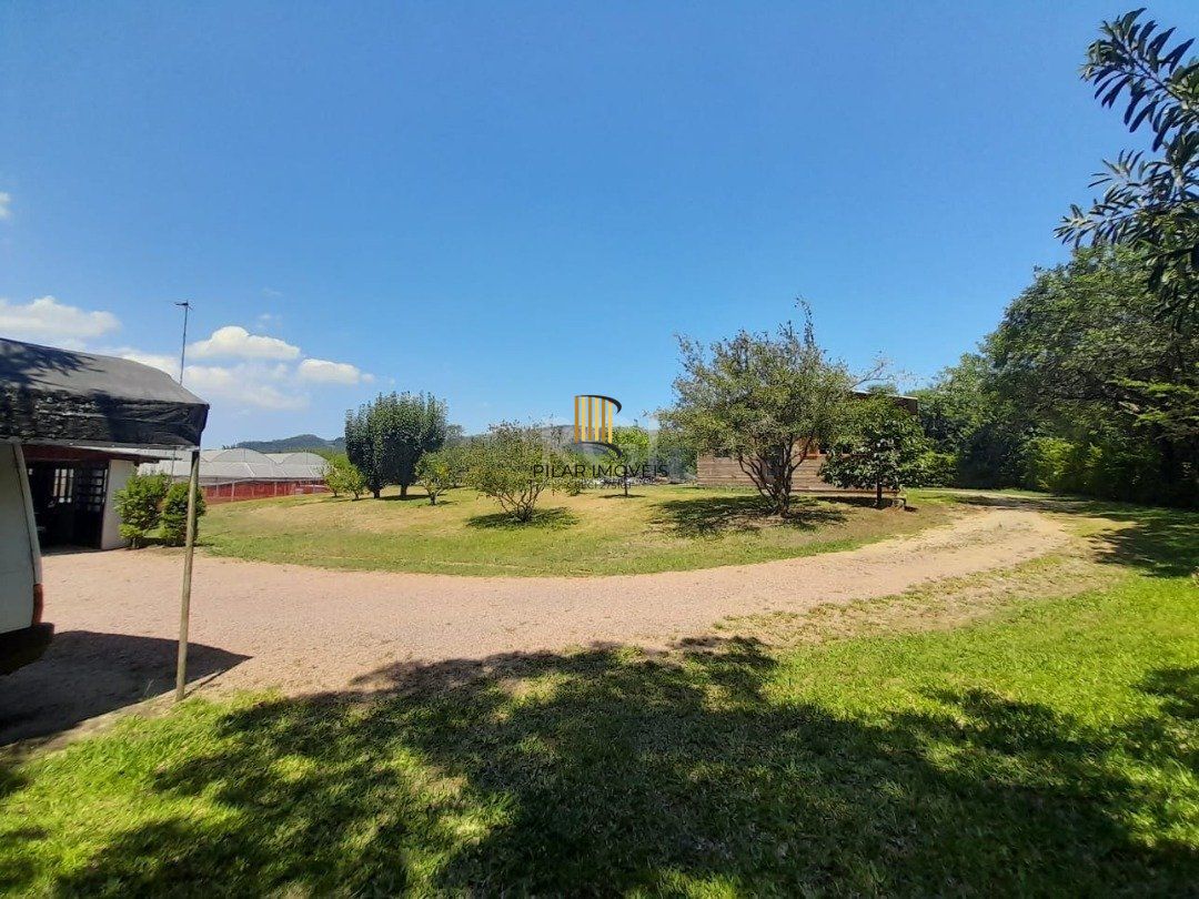SÍTIO DENTRO DE PORTO ALEGRE 6.629,10 metros quadrados de área no bairro Campo Novo.