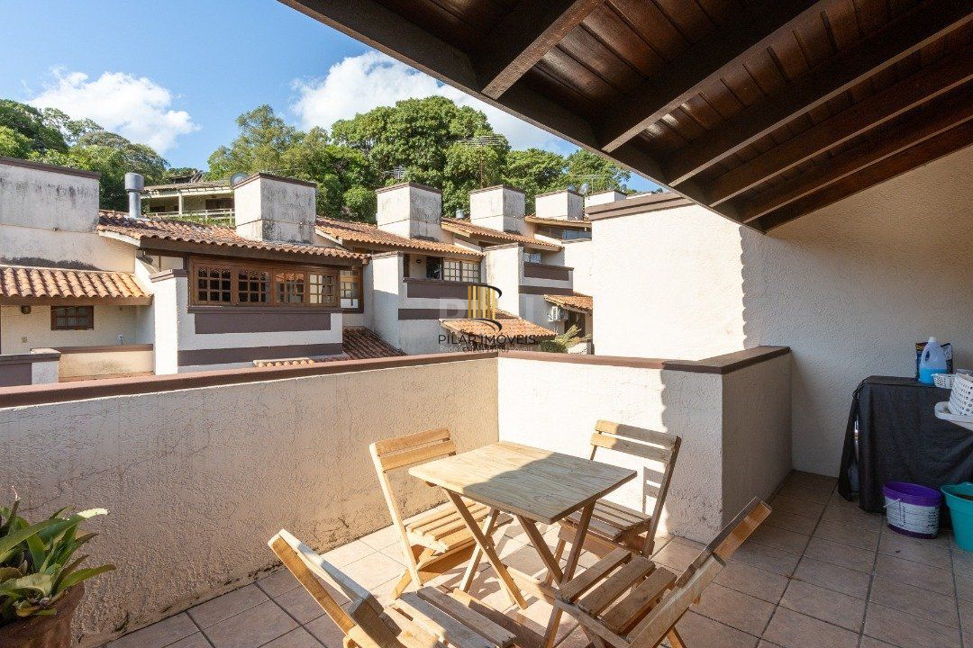 Casa de Condomínio 3 dormitórios no bairro Tristeza