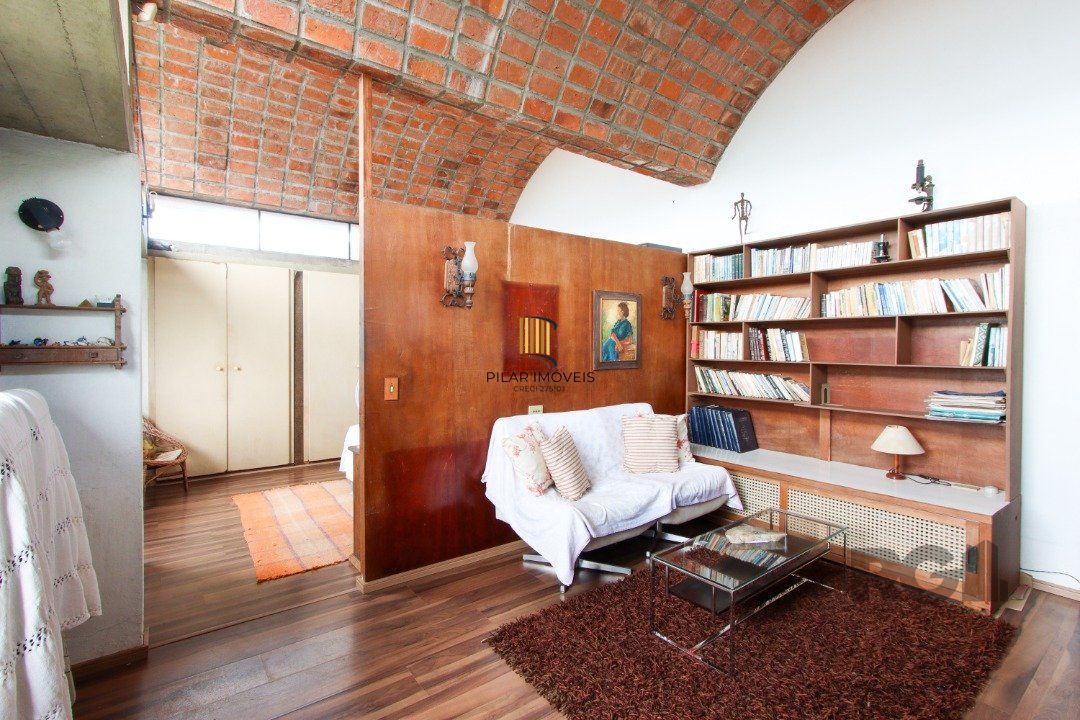 Casa para Venda - 393m², 4 dormitórios, sendo 2 suites, 4 vagas - Ipanema