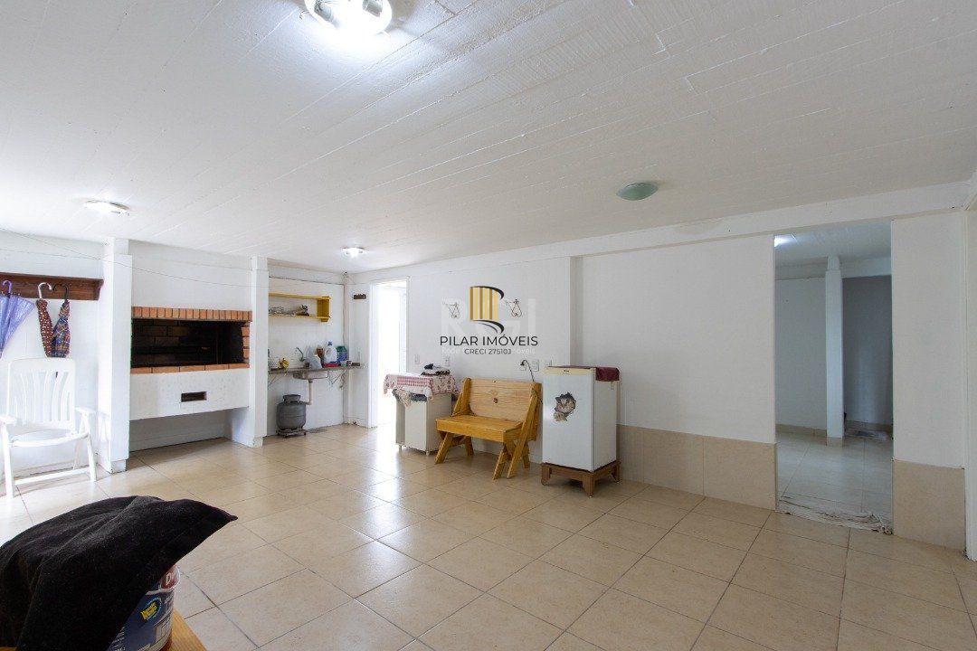 Casa para Venda - 180m², 3 dormitórios, sendo 1 suites, 2 vagas - Ipanema