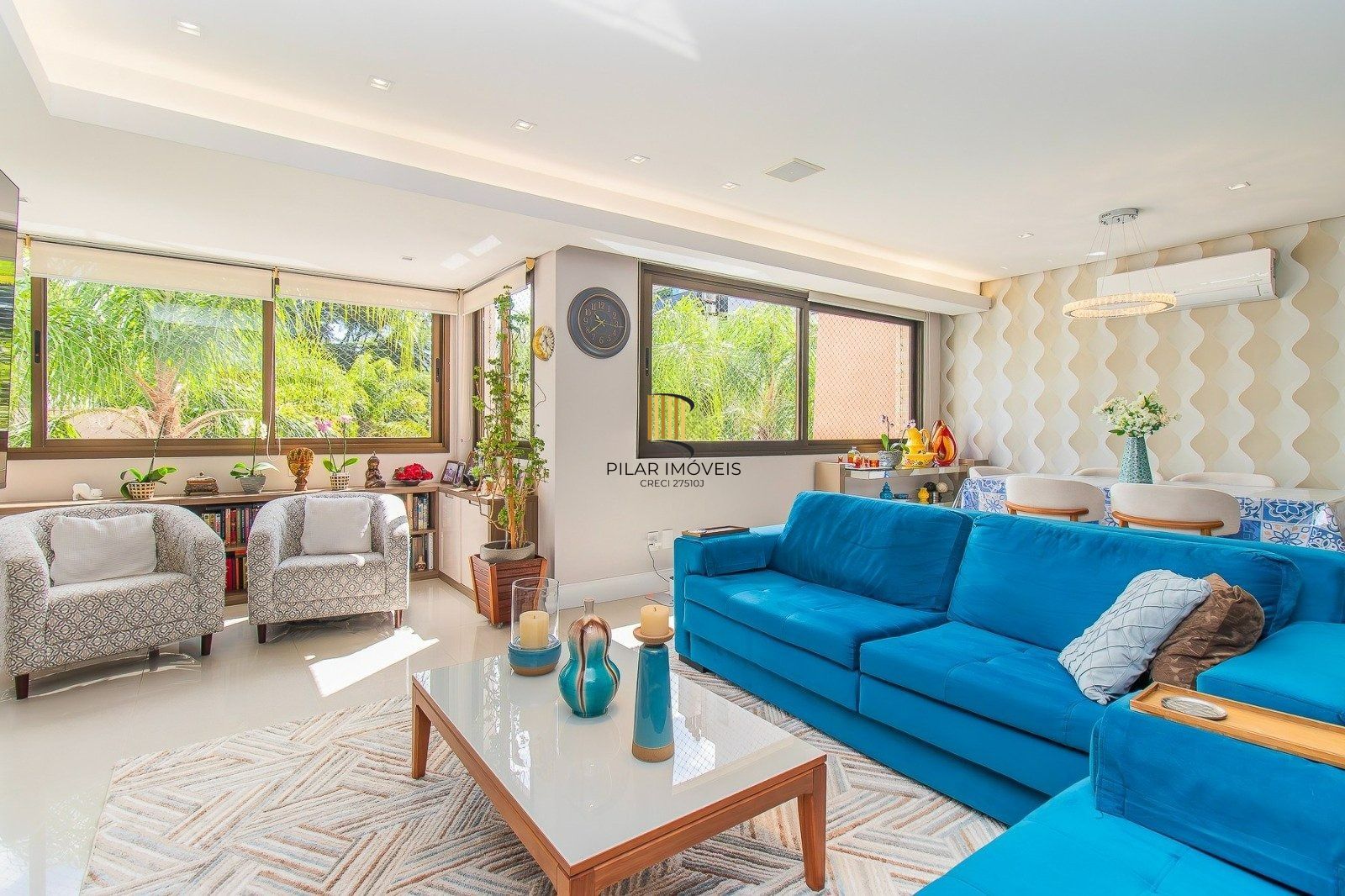 Apartamento de 3 suites e 2 vagas no bairro Mont Serrat