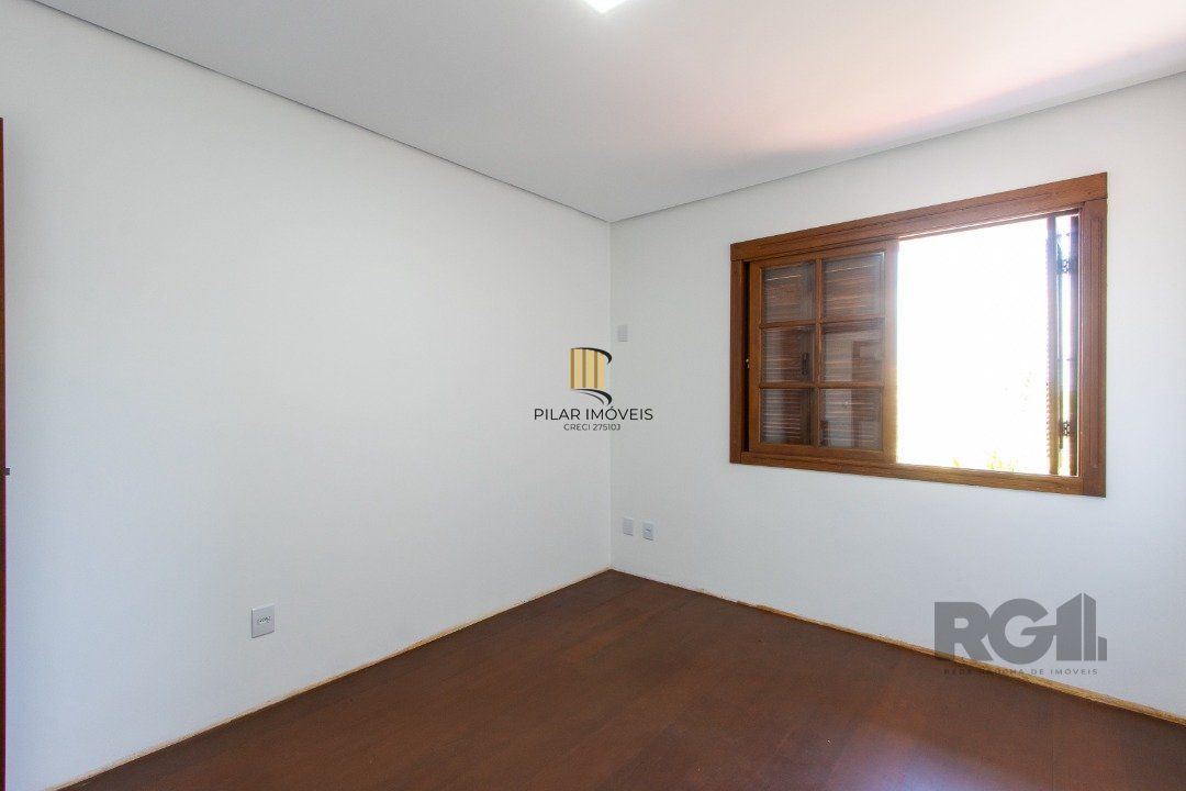 Casa 3 dormitórios no bairro Ipanema