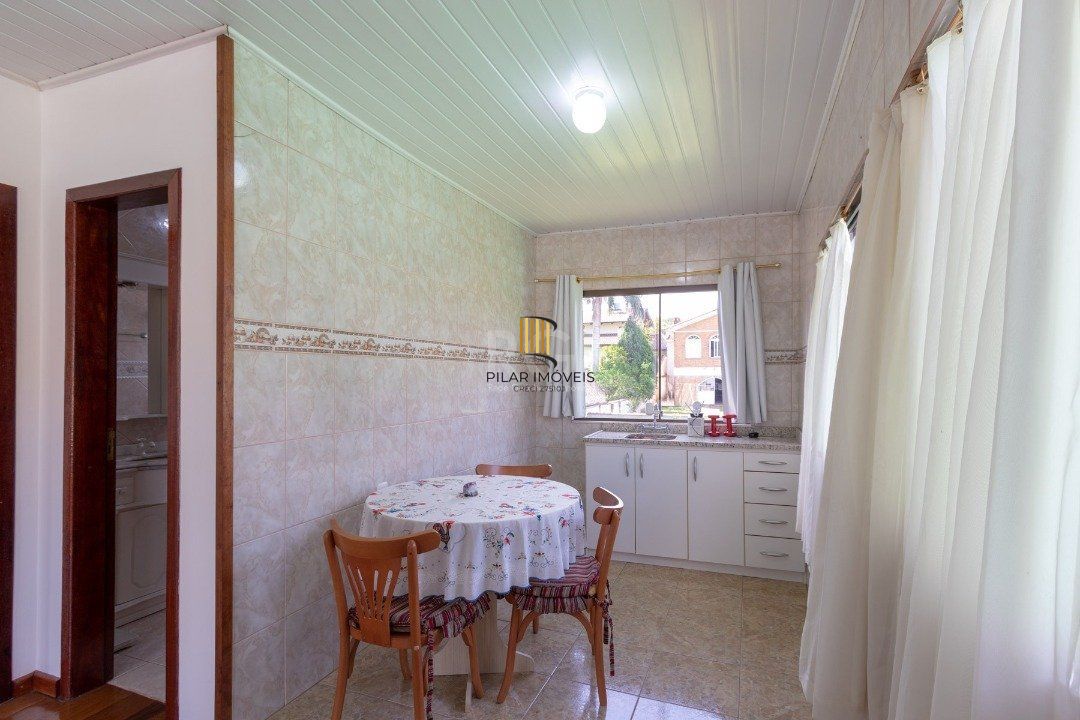 Casa para Venda - 182m², 4 dormitórios, sendo 1 suites, 4 vagas - Jardim Isabel