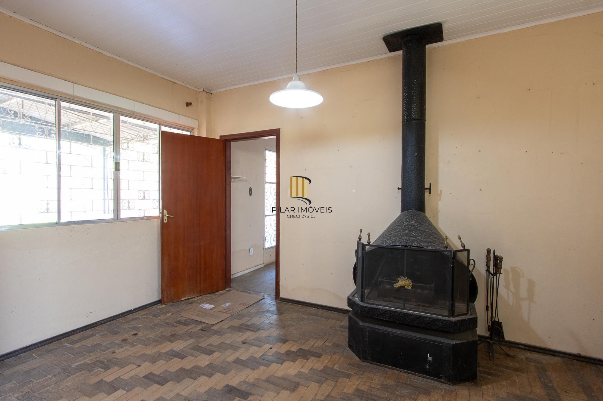 Casa 3 dormitórios no bairro Belém Novo