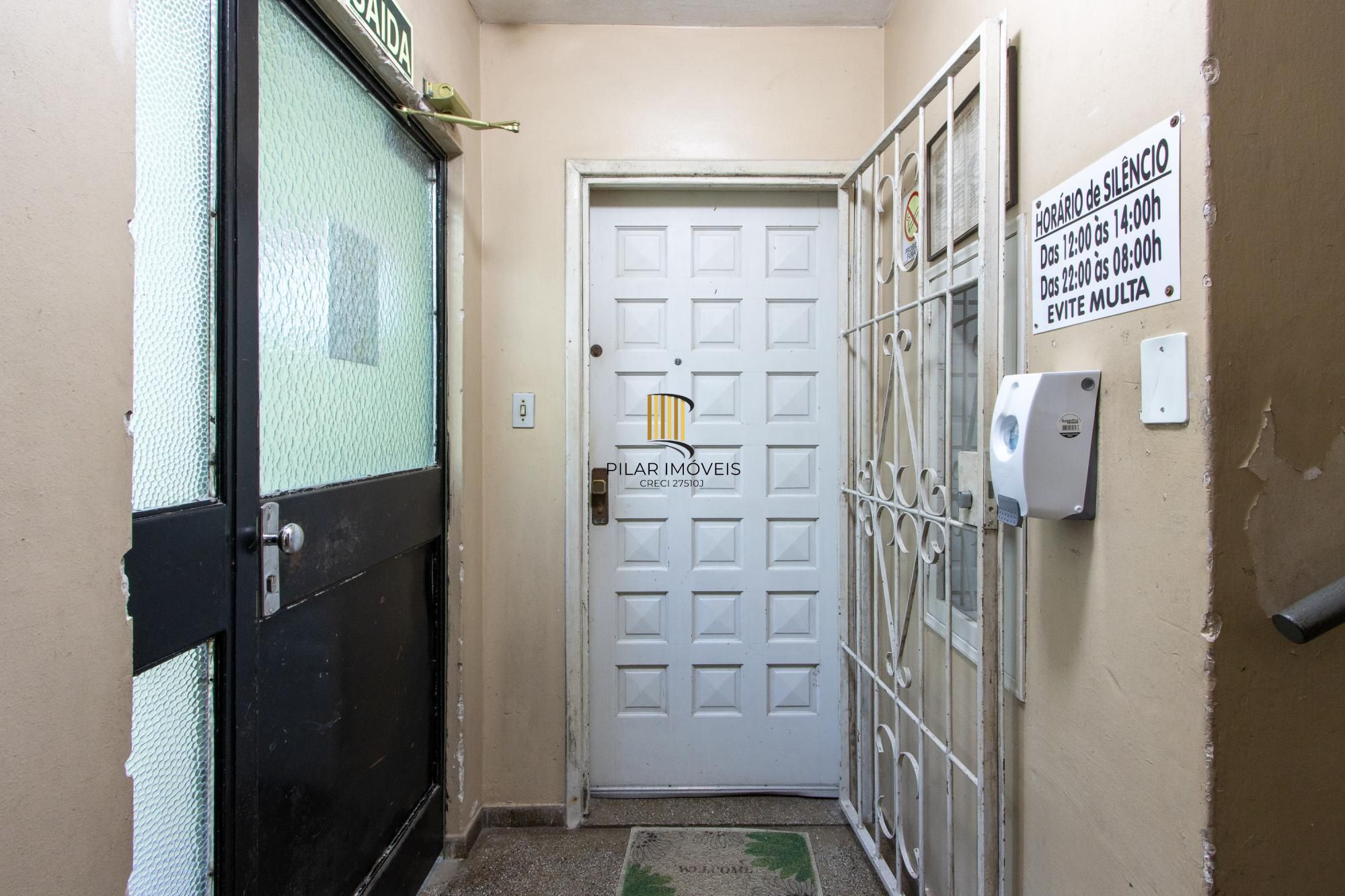 Apartamento 2 dormitórios no bairro Cristal