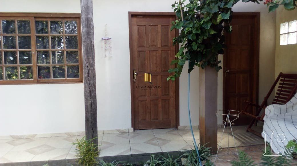 Casa para Venda - 223.57m², 2 dormitórios, 3 vagas - Centro