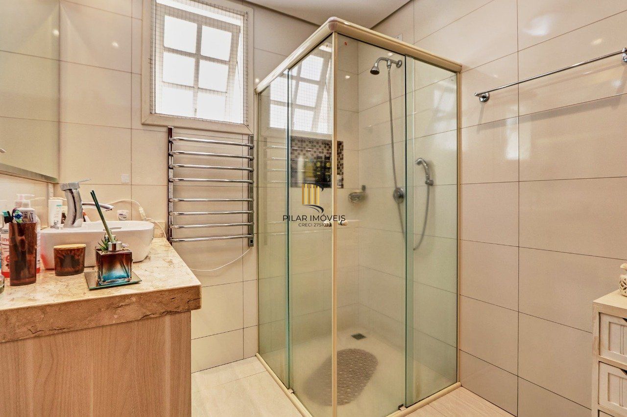 Casa térrea 2 dorm Zona Sul