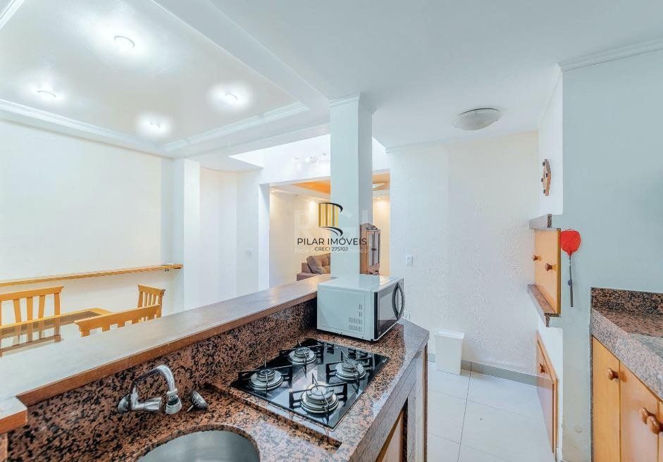 Casa Condominio para Venda - 210m², 3 dormitórios, sendo 3 suites, 1 vaga - Tristeza