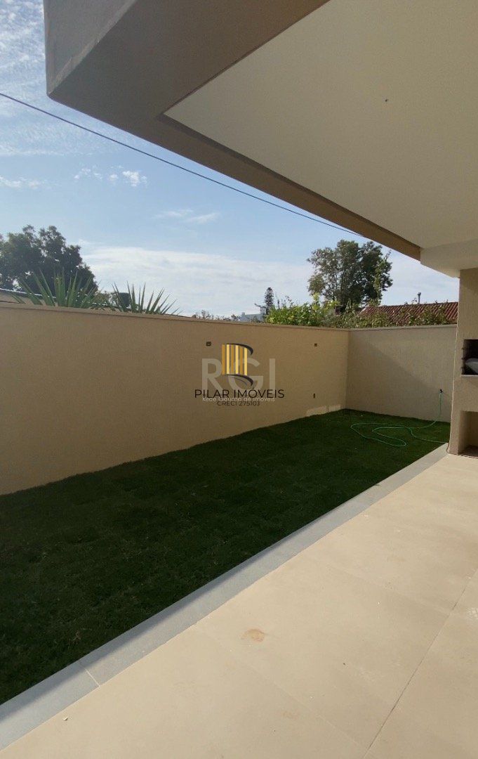 Casa para Venda - 270m², 3 dormitórios, sendo 3 suites, 4 vagas - Vila Assunção