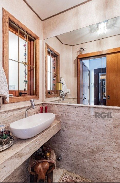 Casa de Condomínio 3 dormitórios no bairro Vila Conceição
