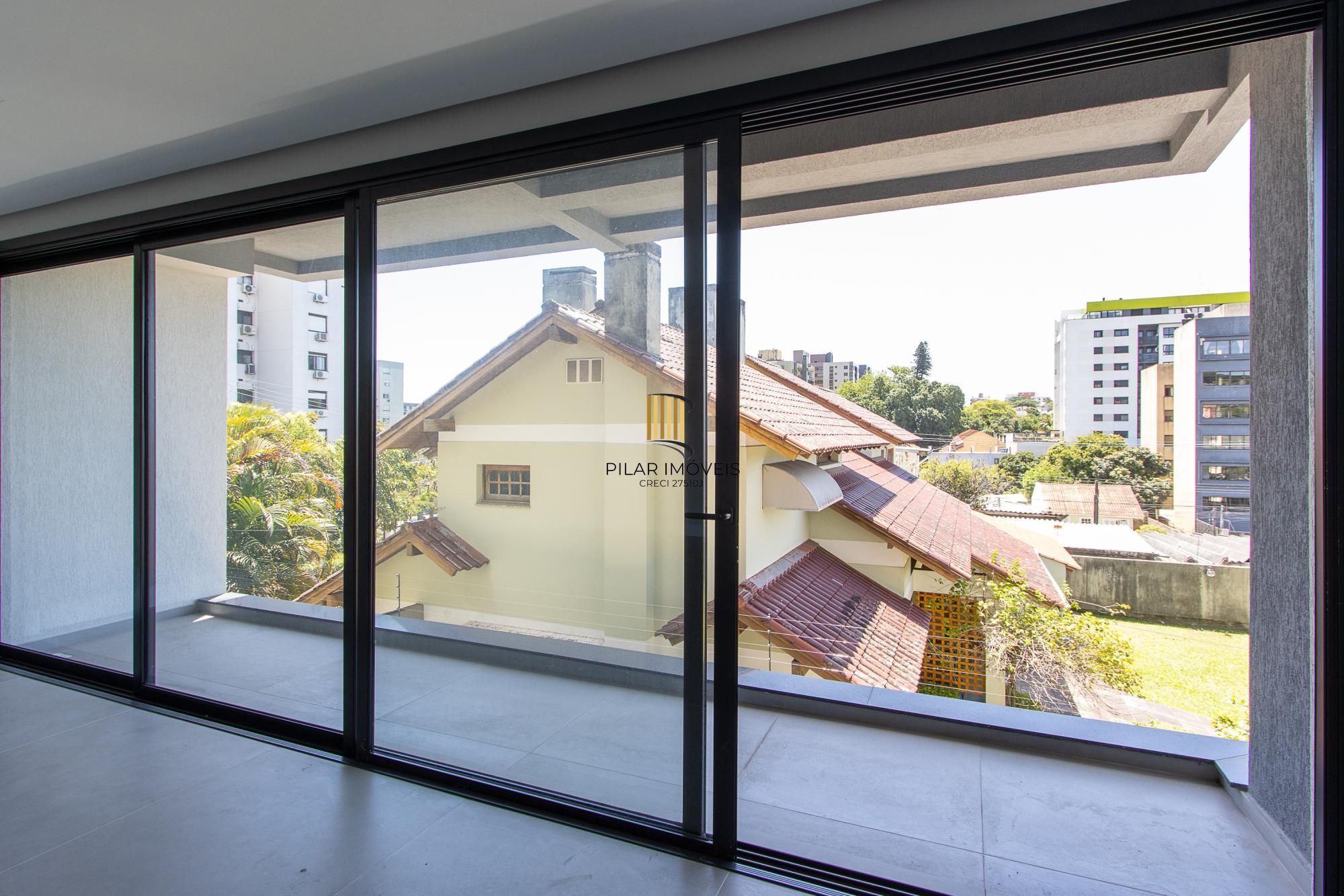 Casa em condomínio com conforto e exclusividade no bairro Tristeza