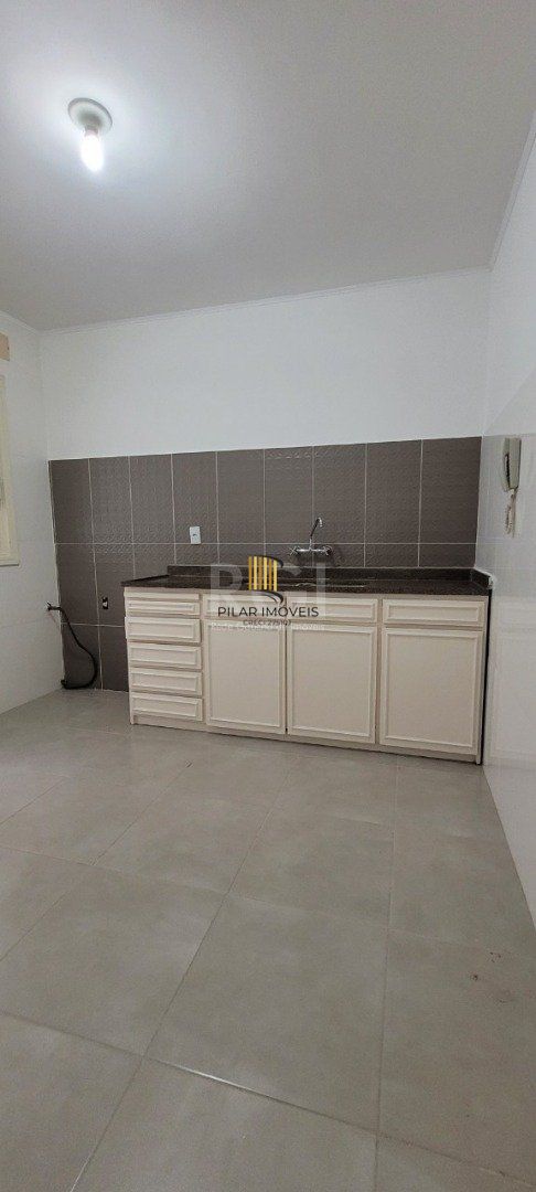 Apartamento para Venda - 102.72m², 3 dormitórios, 1 vaga - Bom Jesus