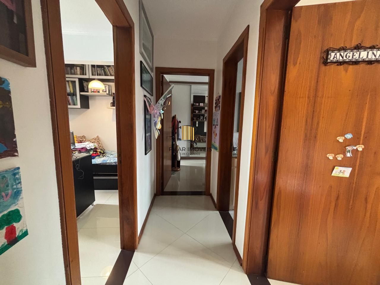 Excelente apartamento 3 dormitórios sendo 01 suíte, Sacada e com Òtima Posição Solar