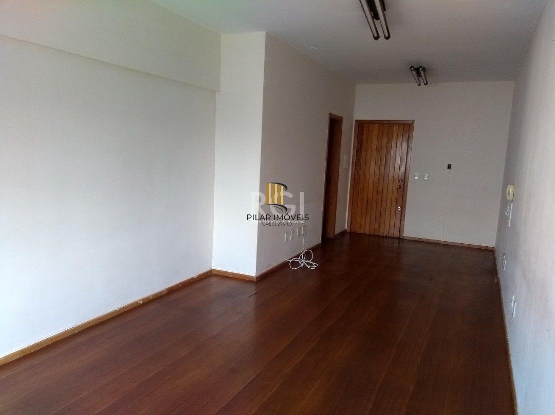Conjunto/Sala para Venda - 31.31m², 0 dormitórios, Petrópolis