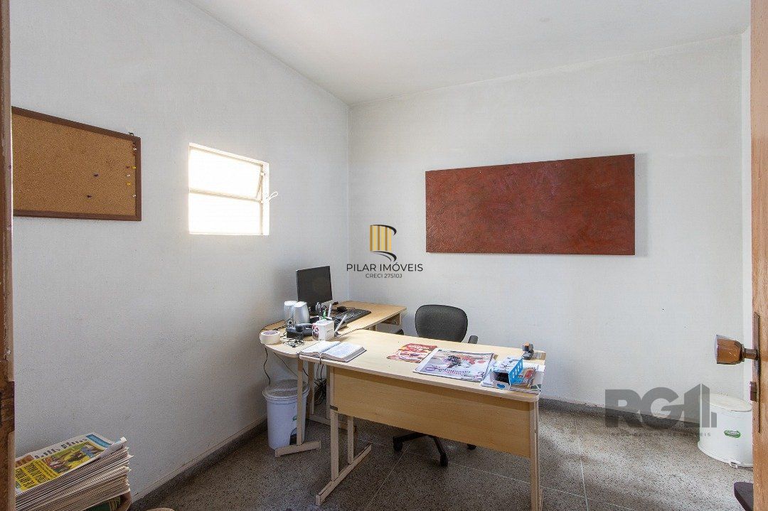Prédio com 1063m², distribuídos em quatro pavimentos