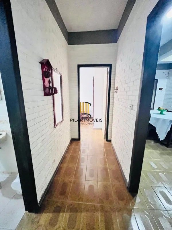 Casa 7 dormitórios no bairro Litoral