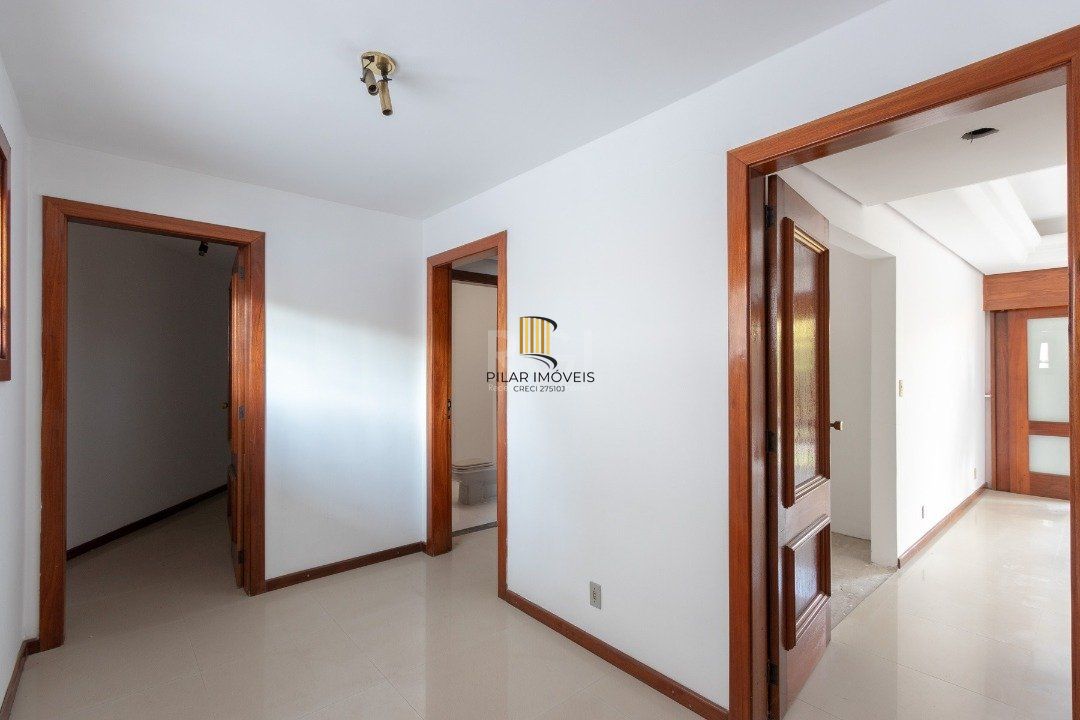 Casa para Venda - 558.14m², 4 dormitórios, sendo 4 suites, 6 vagas - Jardim Isabel