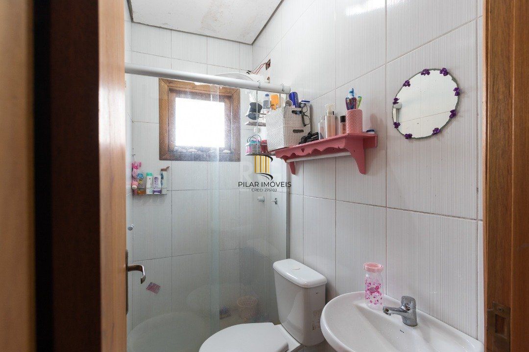 Casa para Venda - 130m², 2 dormitórios, 2 vagas - Hípica