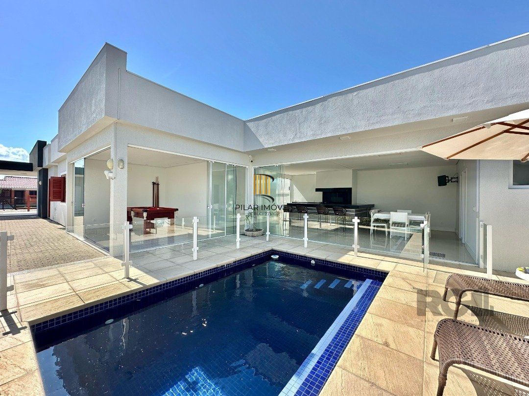 Casa 3 dormitórios no bairro Centro