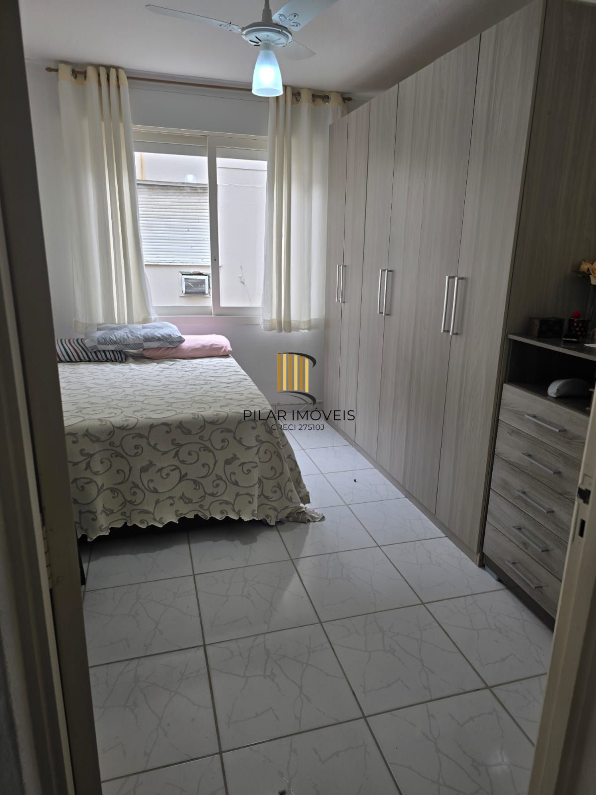 Apartamento 1 dorm com vaga - Dr. Pereira neto