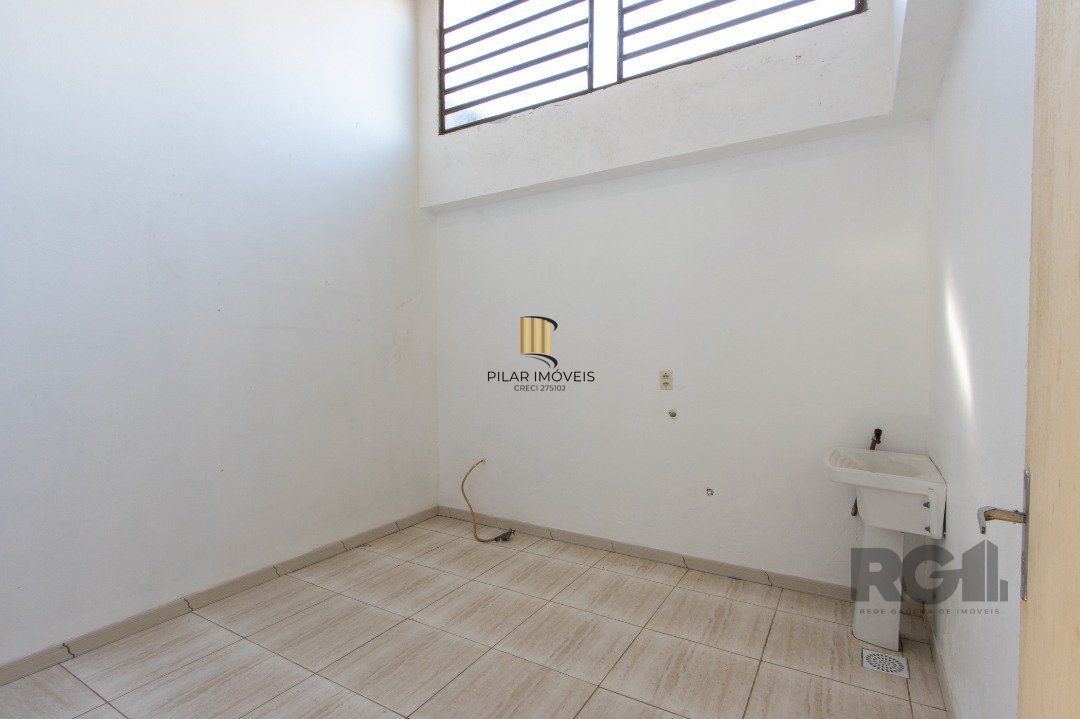 Casa 3 dormitórios no bairro Cavalhada