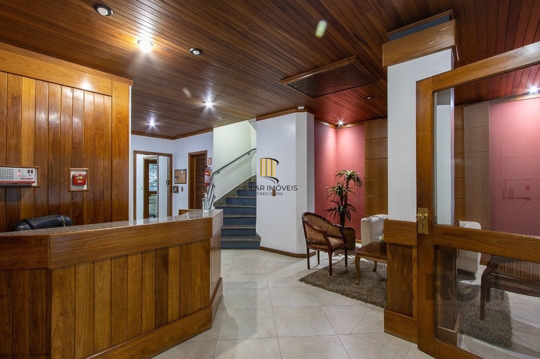 Apartamento 3 dormitórios no bairro Menino Deus