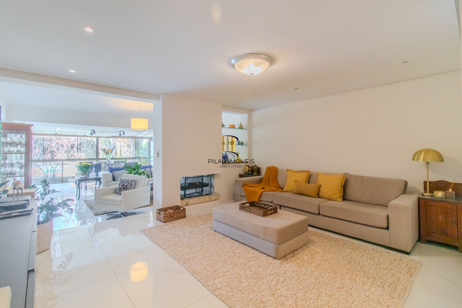 Casa para Venda - 410m², 3 dormitórios, sendo 3 suites, 2 vagas - Ipanema