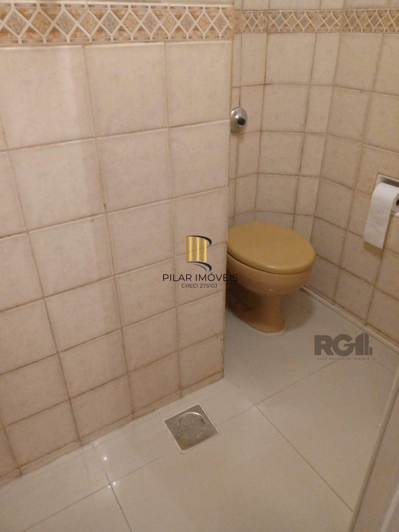Excelente sala comercial toda reformada em ótima localização