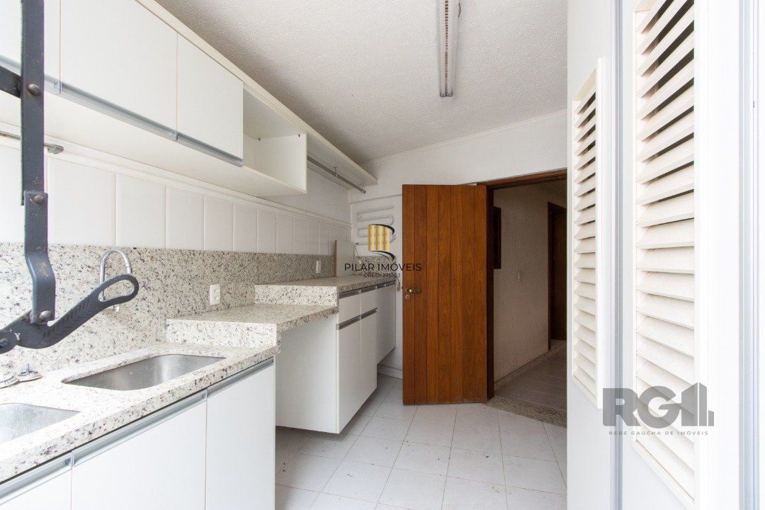 Casa Condominio para Venda - 292.49m², 4 dormitórios, sendo 2 suites, 3 vagas - Vila Assunção