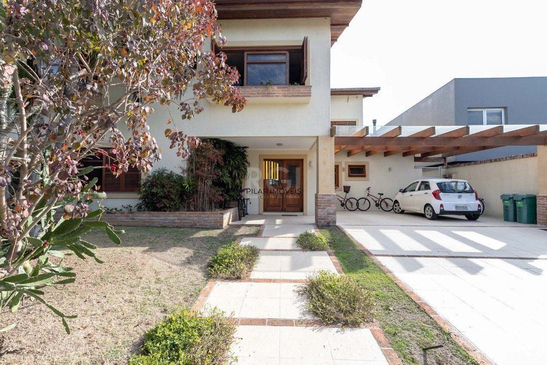 Casa Condominio para Venda - 670m², 5 dormitórios, sendo 5 suites, 4 vagas - Terra Ville