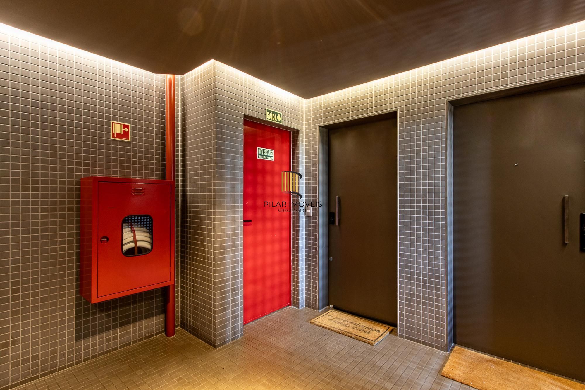 Apartamento 2 dormitórios no bairro Passo da Areia