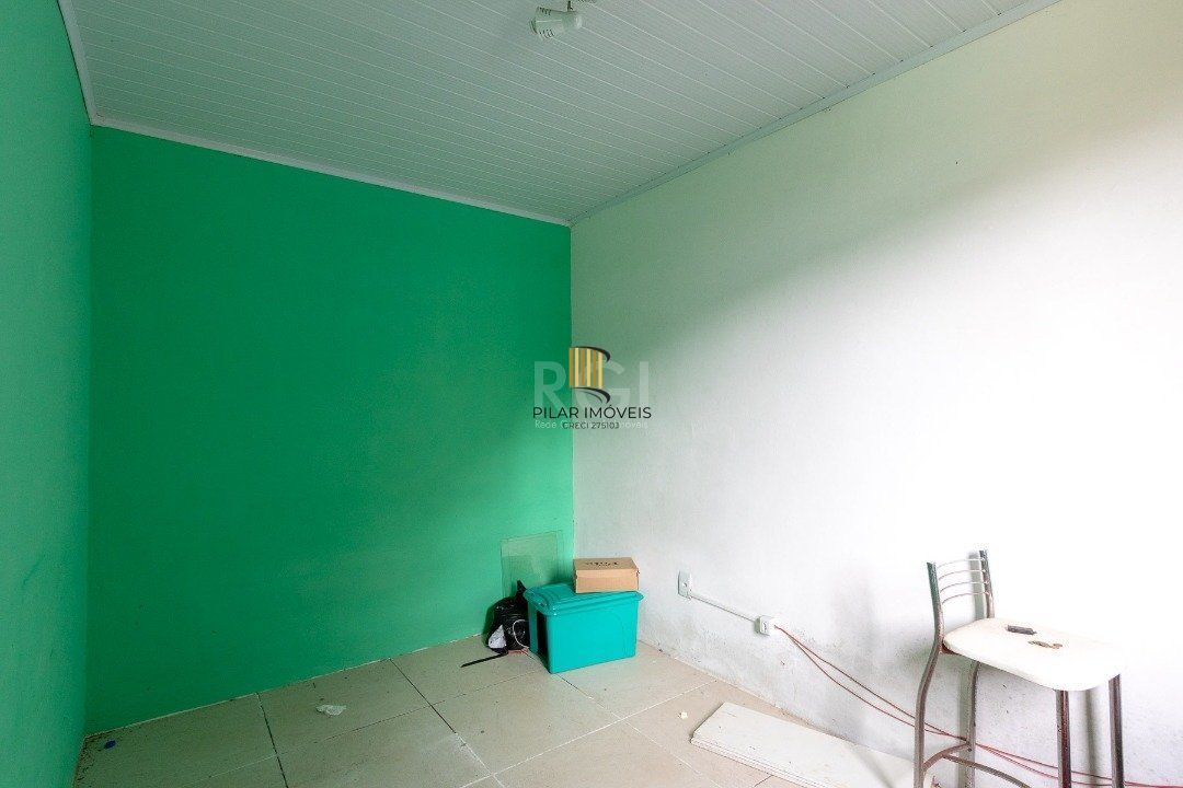 Casa para Venda - 380m², 3 dormitórios, sendo 1 suites, 3 vagas - Tristeza