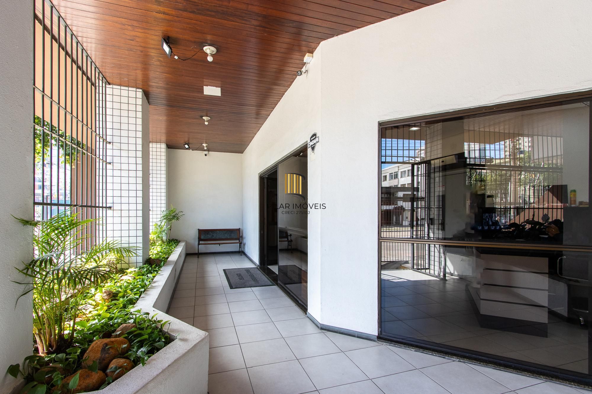 sala com 35,60 m²  de área privativa no edifício Erico Veríssimo Center